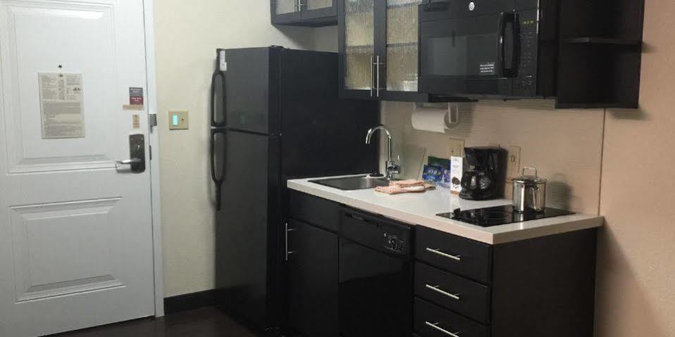 Candlewood Suites Woodward By Ihg Εξωτερικό φωτογραφία